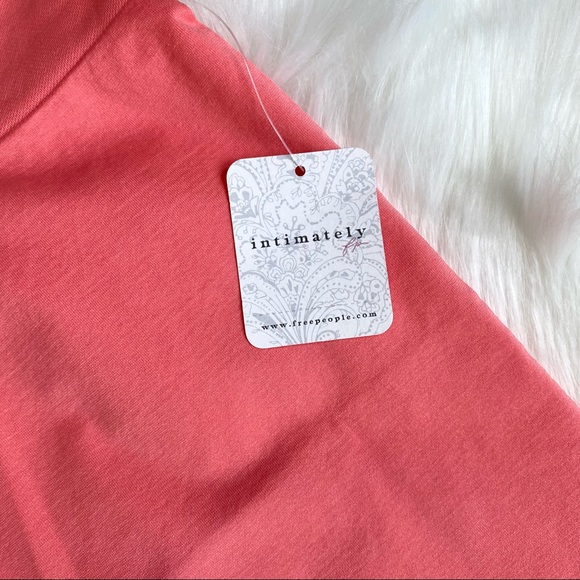 NWT FREE PEOPLE Intimately Size XS/S Seamless Biker Shorts Coral Peach - Picture 2 of 9